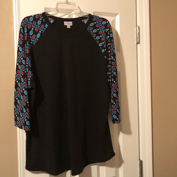 LuLaRoe Tops - LuLaRoe Randy size 3XL NWT
